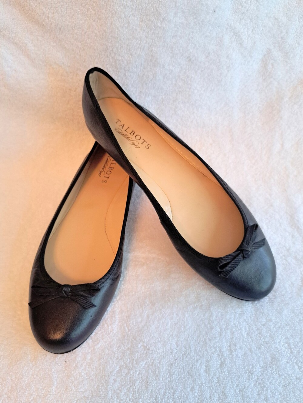 NEW Talbots Black Leather Ballet Flats Shoes - Size 9